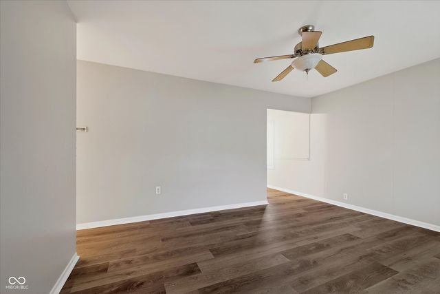 307 Crestview Court, Chesterfield, IN 46017