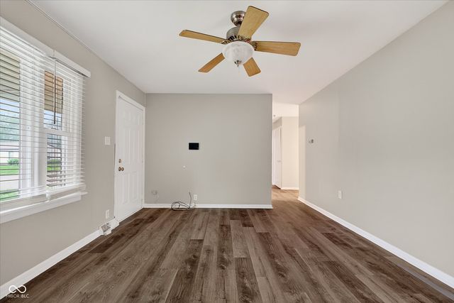 307 Crestview Court, Chesterfield, IN 46017
