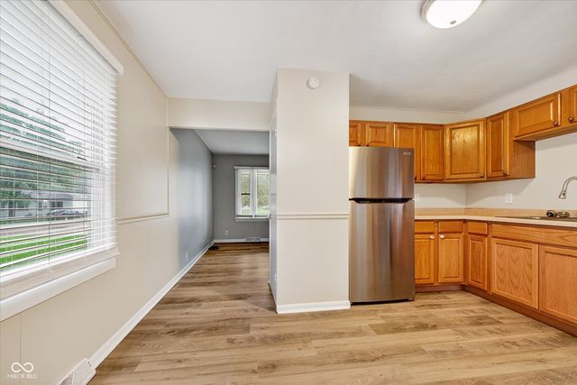 307 Crestview Court, Chesterfield, IN 46017