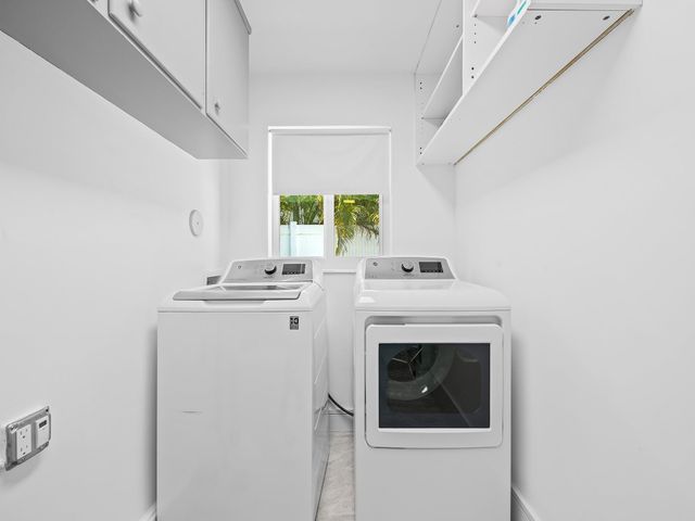 2754 NE 31st Court, Lighthouse Point, FL 33064