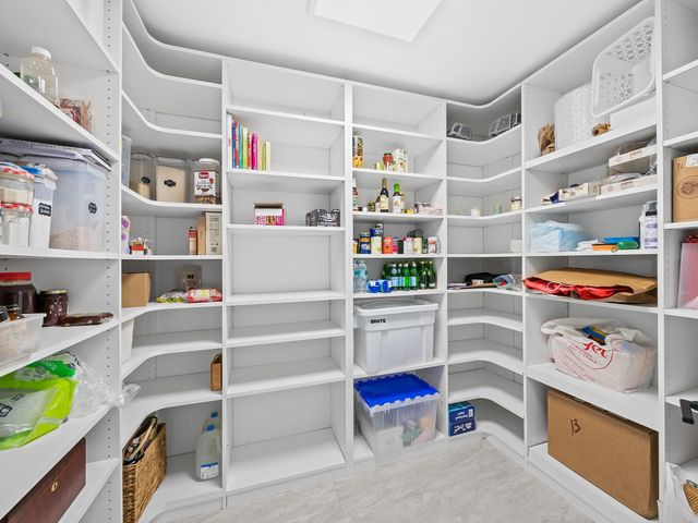 2754 NE 31st Court, Lighthouse Point, FL 33064