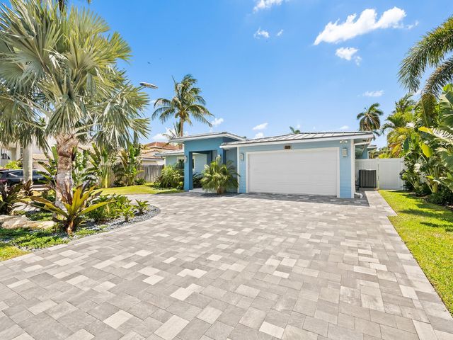 2754 NE 31st Court, Lighthouse Point, FL 33064