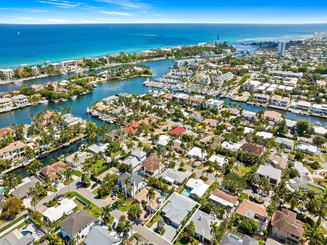 2754 NE 31st Court, Lighthouse Point, FL 33064