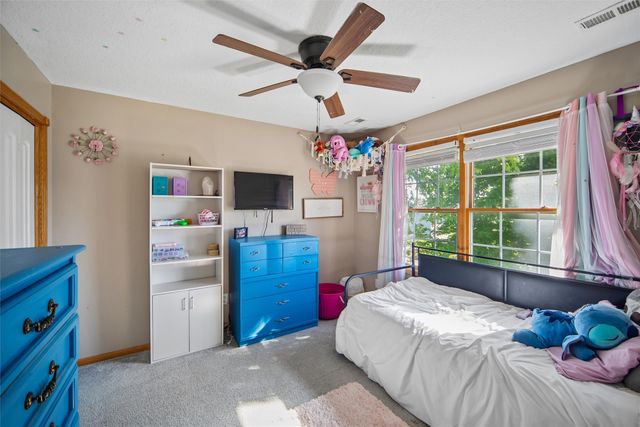 1710 3rd Avenue SE, Altoona, IA 50009