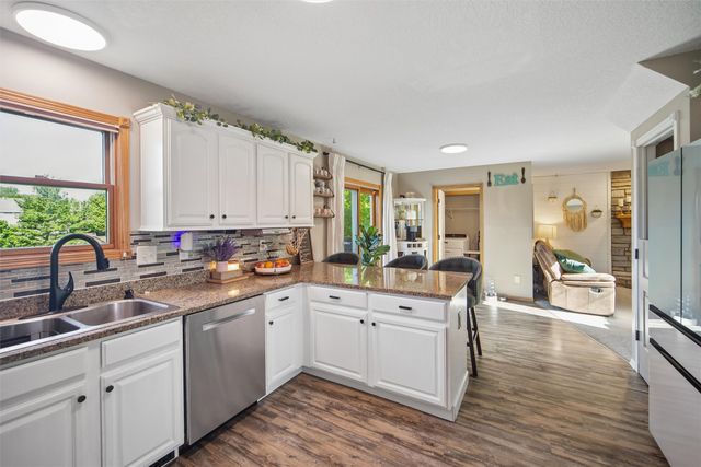 1710 3rd Avenue SE, Altoona, IA 50009