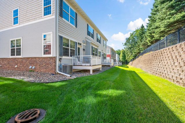 18062 Kindred Court, Lakeville, MN 55044