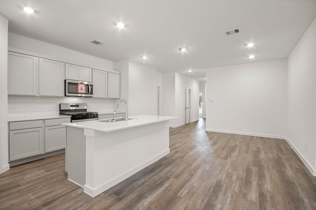 15743 Garden Ridge Drive, Montgomery, TX 77316