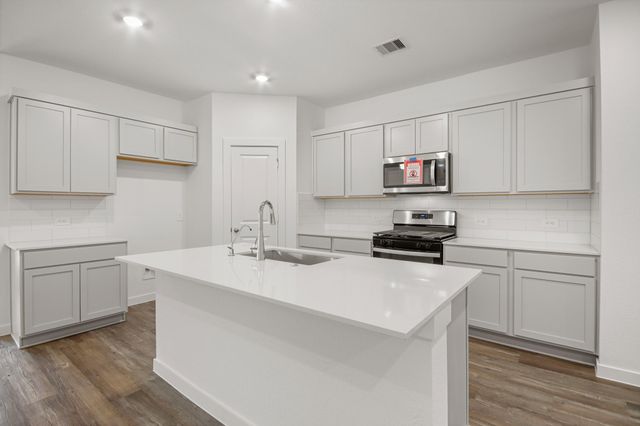 15743 Garden Ridge Drive, Montgomery, TX 77316