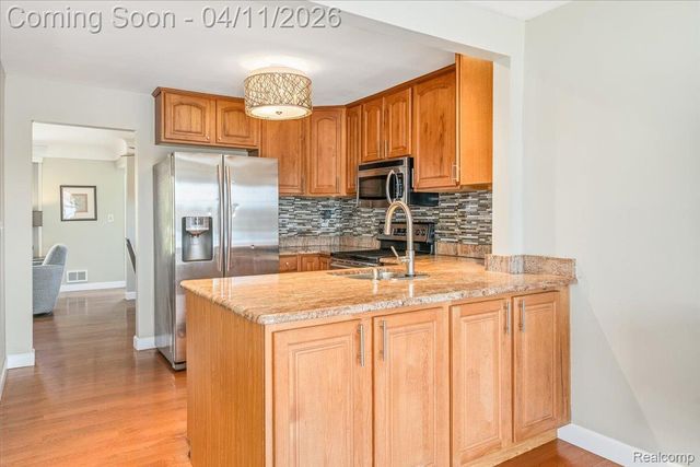 47969 Merle Court, Van Buren Charter Township, MI 48111