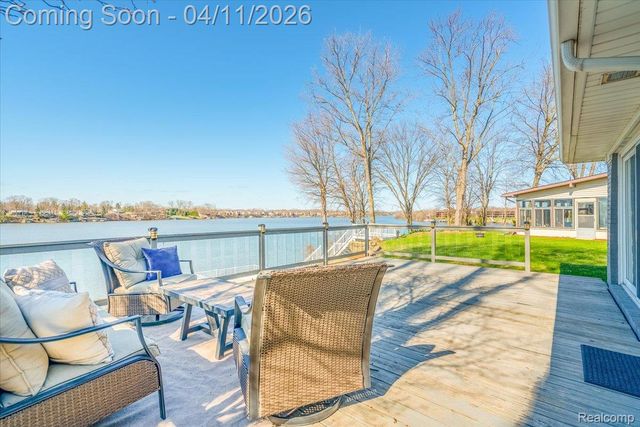 47969 Merle Court, Van Buren Charter Township, MI 48111