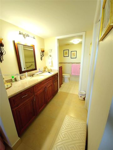11715 SW 18th Street 506, Miami, FL 33175