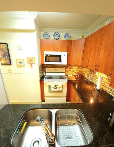 11715 SW 18th Street 506, Miami, FL 33175