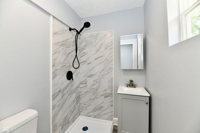 3930 N Capitol Avenue, Indianapolis, IN 46208