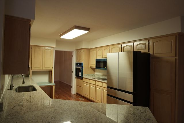2810 Regenwood Dr, Murfreesboro, TN 37129