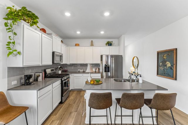 430 Buenos Aires, Kyle, TX 78640