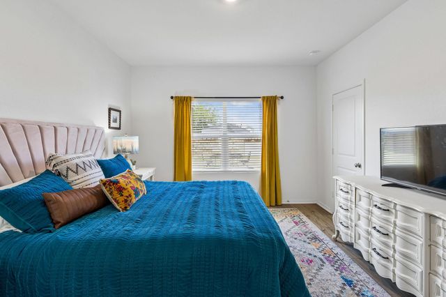 430 Buenos Aires, Kyle, TX 78640