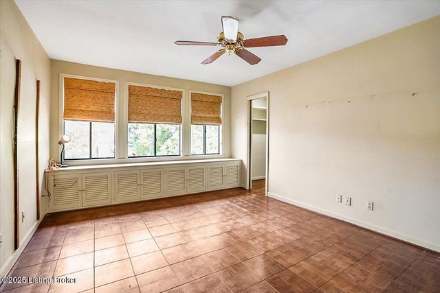 2500 Glenmary Ave APT 303, Louisville, KY 40204
