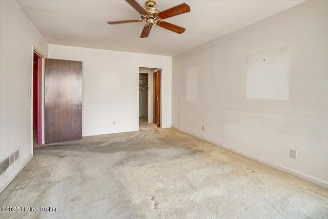 2500 Glenmary Ave APT 303, Louisville, KY 40204