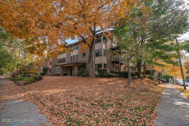 2500 Glenmary Ave APT 303, Louisville, KY 40204