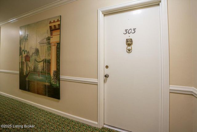 2500 Glenmary Ave APT 303, Louisville, KY 40204