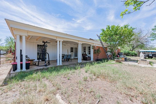 2818 Frontier Dr, Midland, TX 79705