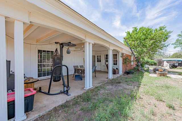 2818 Frontier Dr, Midland, TX 79705