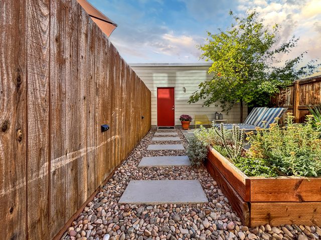 1144 S WEST TEMPLE, Salt Lake City, UT 84101