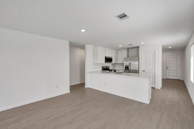 29635 Knollwood Bay Road, Waller, TX 77484