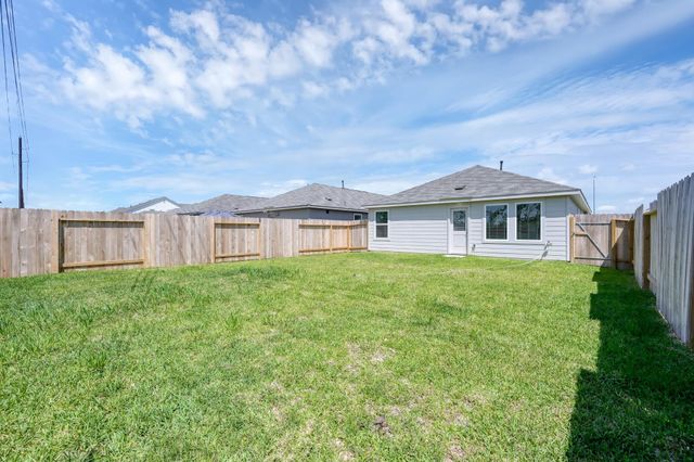 29635 Knollwood Bay Road, Waller, TX 77484