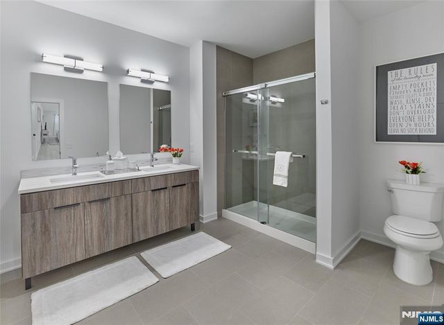 8 Tice Road 312, Franklin Lakes, NJ 07417