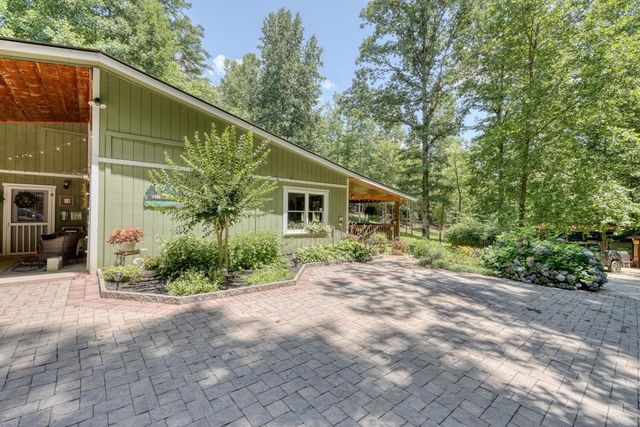 243 Chattahoochee Acres, Cleveland, GA 30528