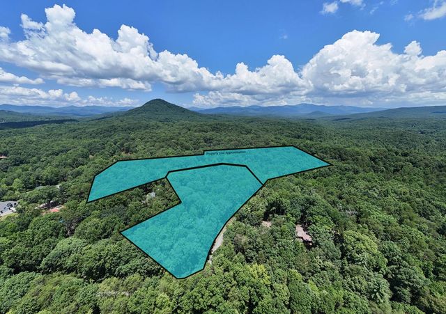 243 Chattahoochee Acres, Cleveland, GA 30528