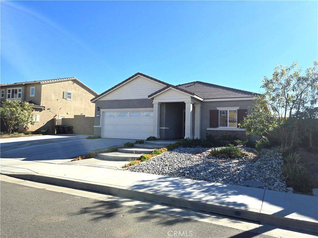 1235 Allegra, Perris, CA 92571