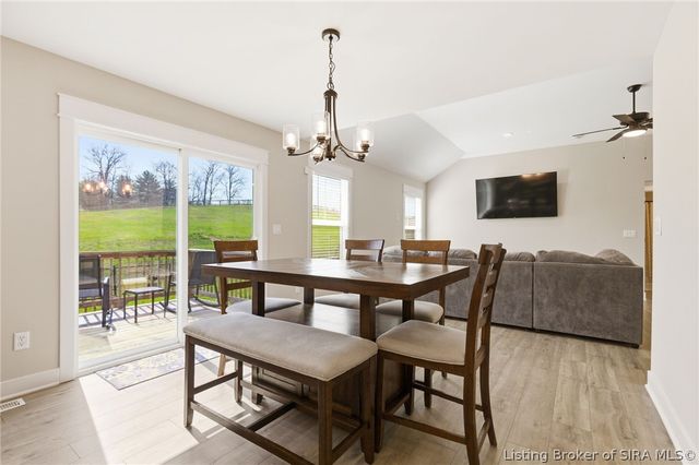 8008 Palermo Trail, Sellersburg, IN 47172