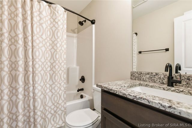 8008 Palermo Trail, Sellersburg, IN 47172