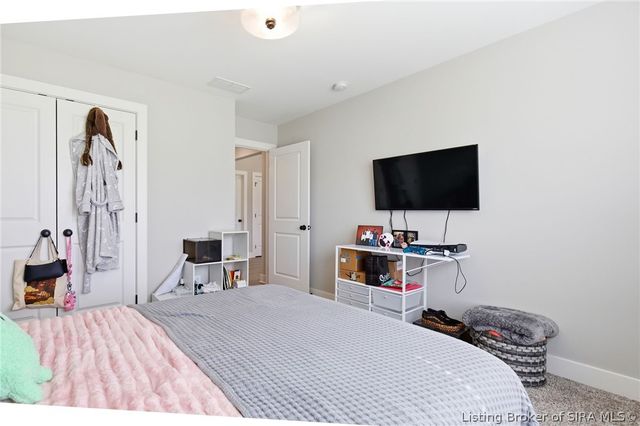 8008 Palermo Trail, Sellersburg, IN 47172