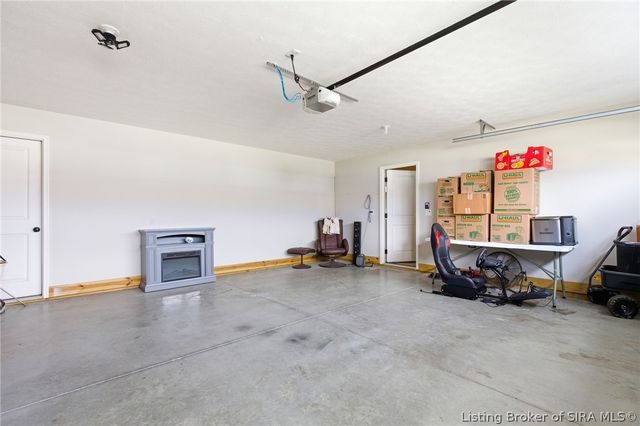 8008 Palermo Trail, Sellersburg, IN 47172