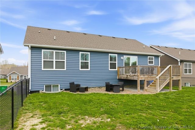 8008 Palermo Trail, Sellersburg, IN 47172