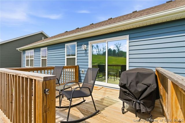 8008 Palermo Trail, Sellersburg, IN 47172