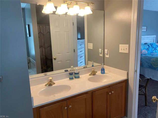 16 Al ST, Hampton, VA 23664