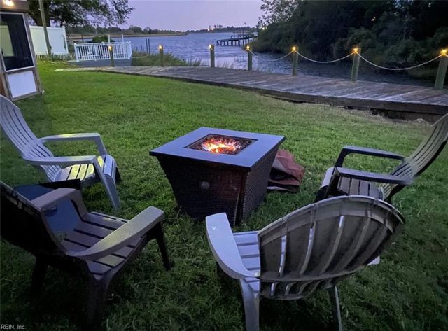 16 Al ST, Hampton, VA 23664