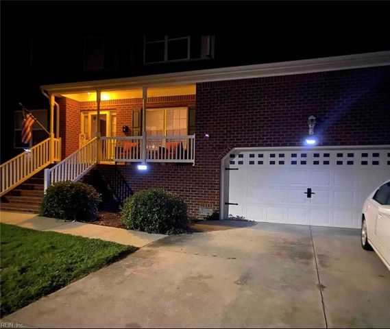 16 Al ST, Hampton, VA 23664