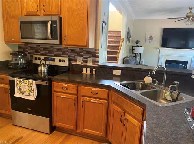 16 Al ST, Hampton, VA 23664