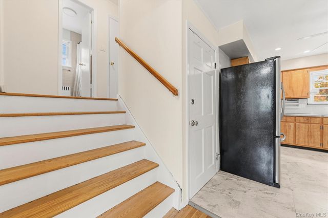 342 Roberts Avenue, Yonkers, NY 10703