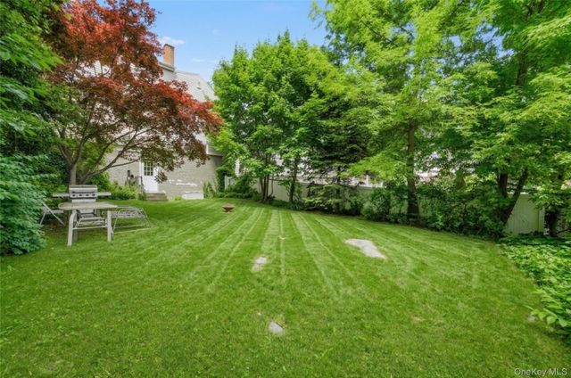342 Roberts Avenue, Yonkers, NY 10703