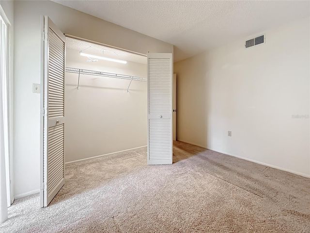 2587 COUNTRYSIDE BOULEVARD 6111, Clearwater, FL 33761