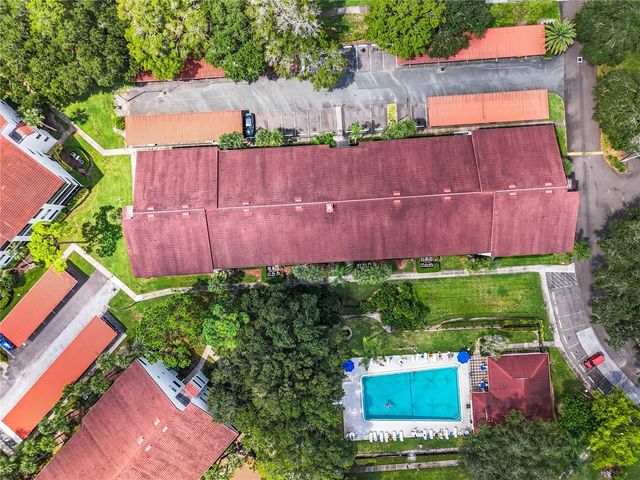 2587 COUNTRYSIDE BOULEVARD 6111, Clearwater, FL 33761