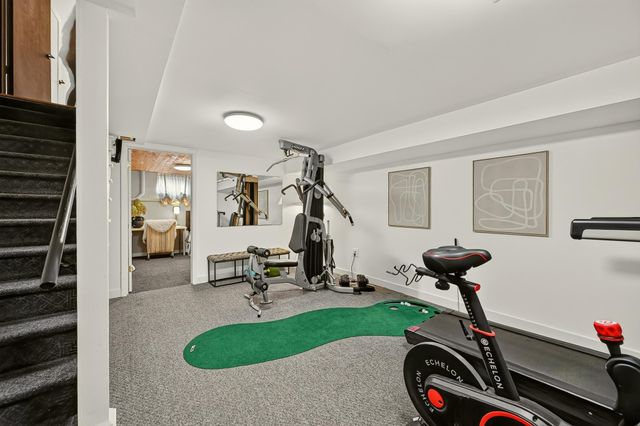 2221 Hillside Lane SW, Rochester, MN 55902