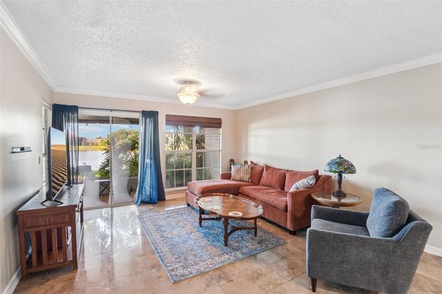 6910 LAKE PLACE COURT, Tampa, FL 33634