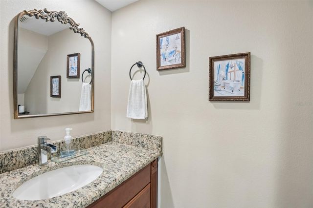 6910 LAKE PLACE COURT, Tampa, FL 33634